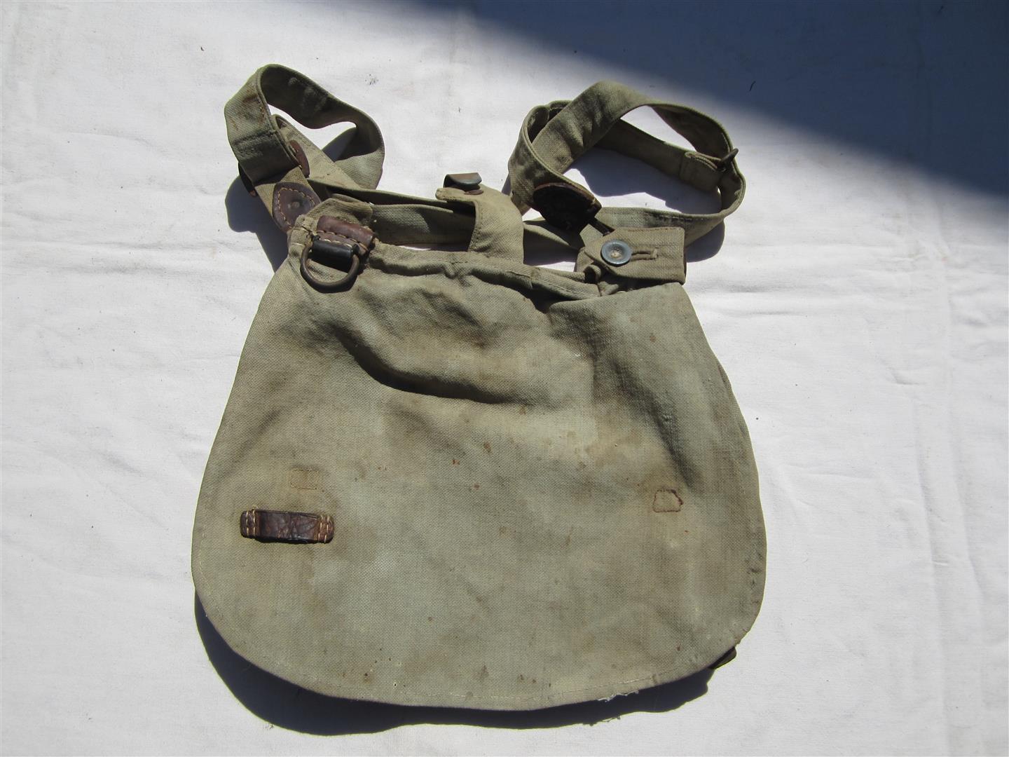WW1 German Breadbag & Strap, 1918